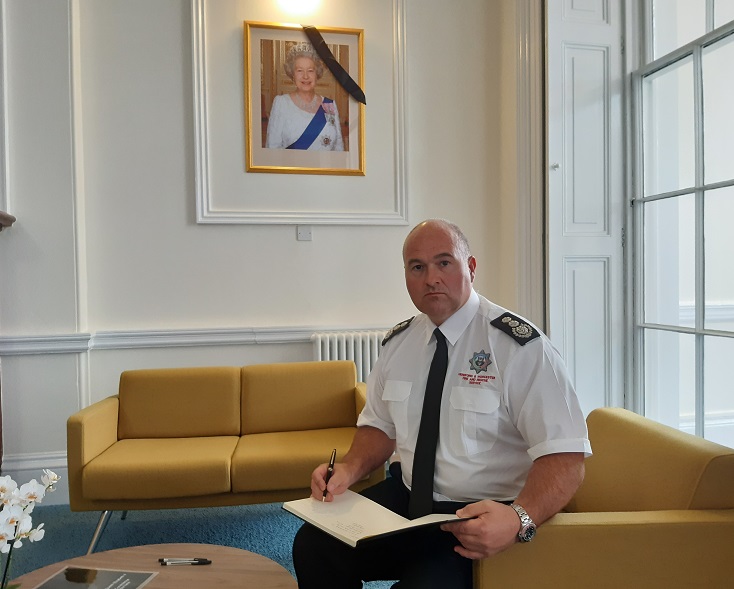 Chief Fire Officer signs Book of Condolence at Hindlip Hall